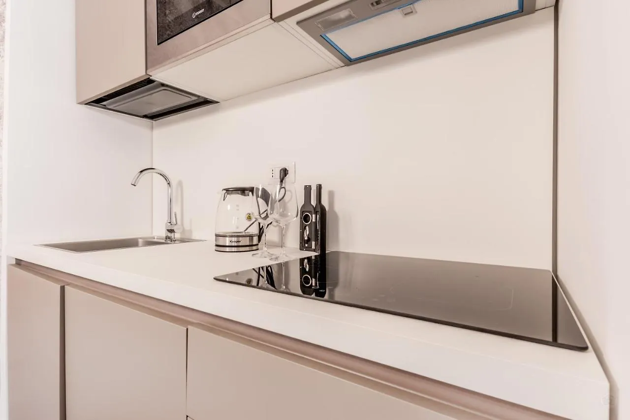 Bbhome Design Suite Apartment Over Trastevere District Rome