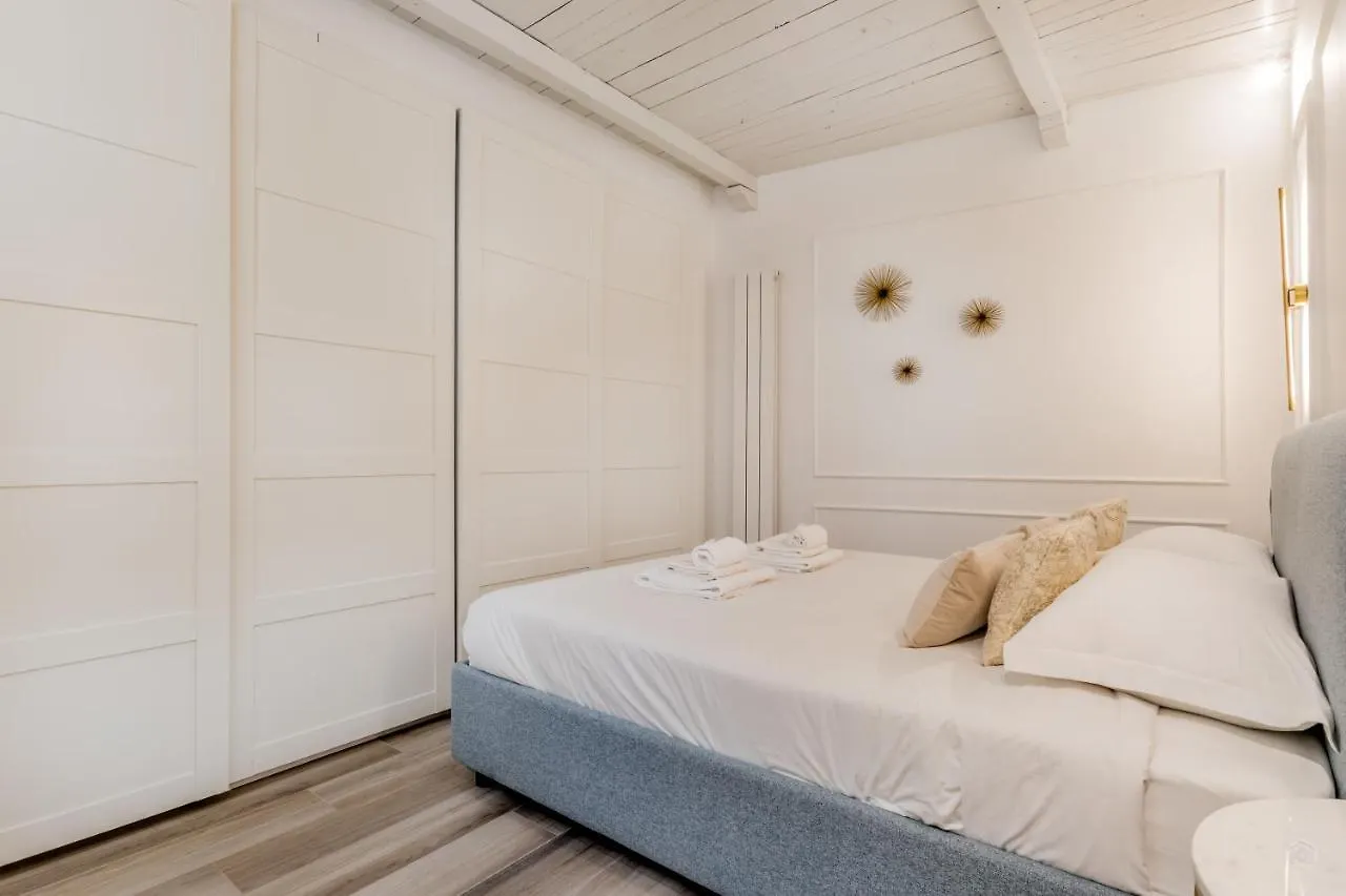 Bbhome Design Suite Apartment Over Trastevere District Rome