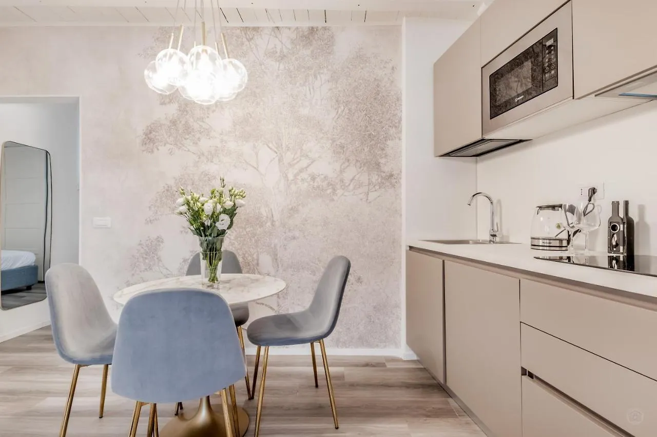 Bbhome Design Suite Apartment Over Trastevere District Rome